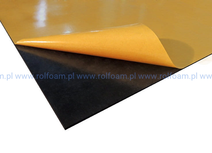 pianka-EV100-2mm-czarna-klej.jpg